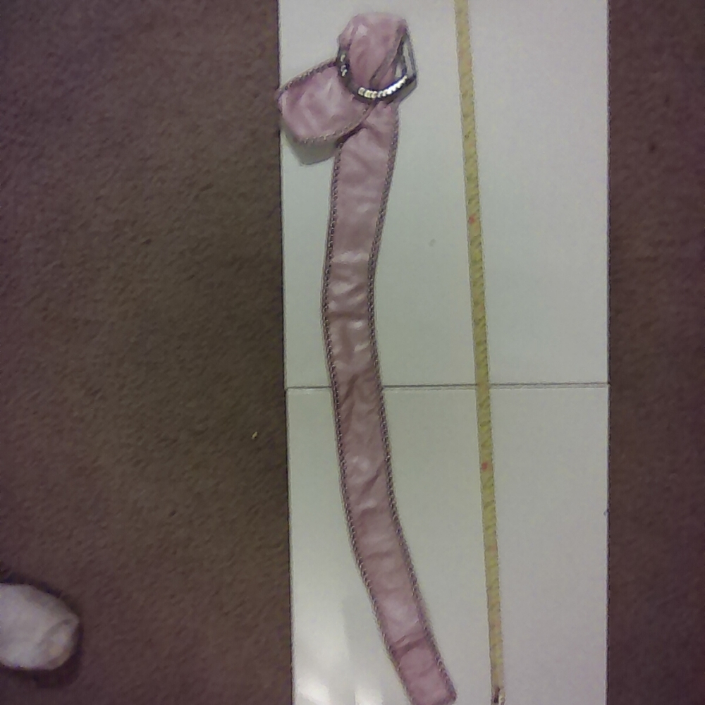 Vintage Beautiful PINK SOFT LEATHER WRAPAROUND BELT